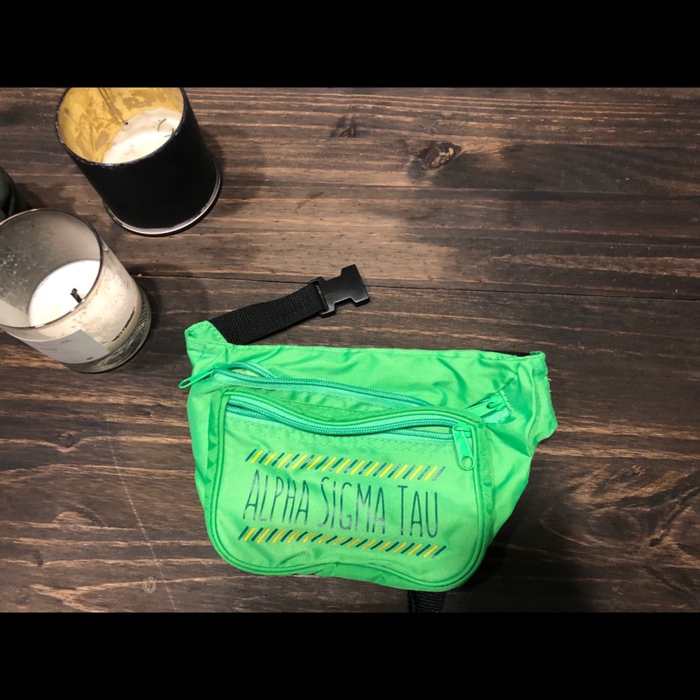 AST Fanny Pack